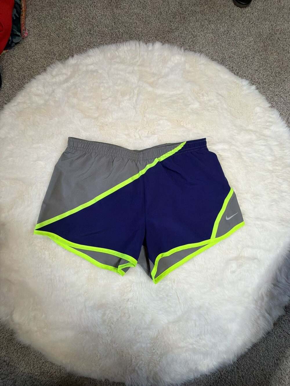 Nike Dri-FIT Tempo Twisted Running Shorts Purple Gray Lime